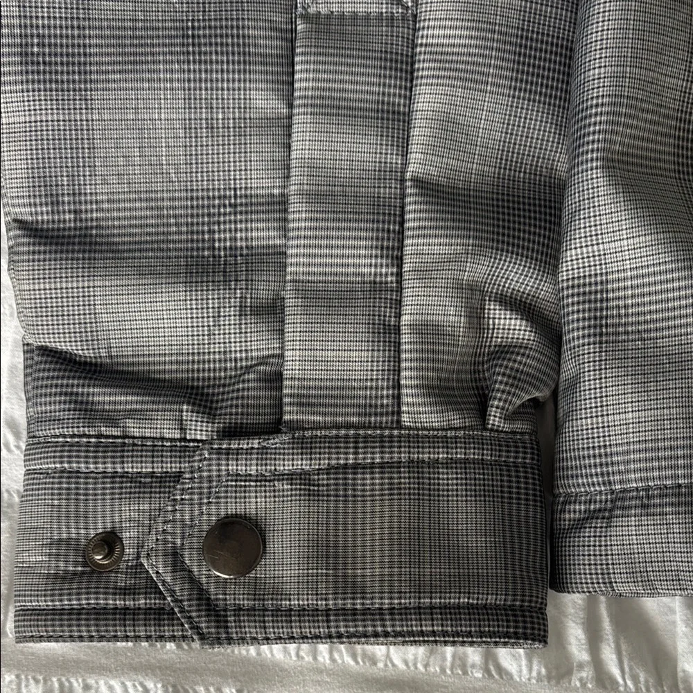 Fioricci Uomo Black and Gray Lightweight technical Jacket - Picture 3 of 8